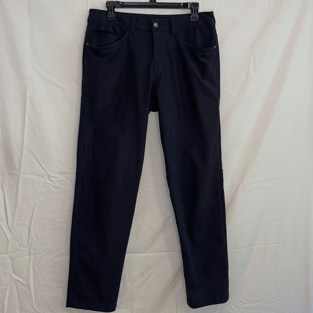 Men’s Lululemon ABC Pant Grey. Waist 31. Minimal Wear.